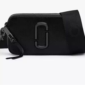 Marc Jacobs Black Belt Bag